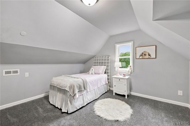 212 Schwartz Road, Lancaster, NY 14086