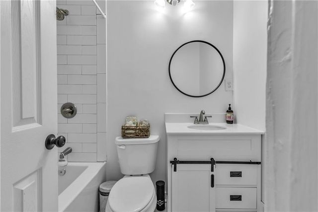 1063 Mountain View NW Road, Conyers, GA 30012