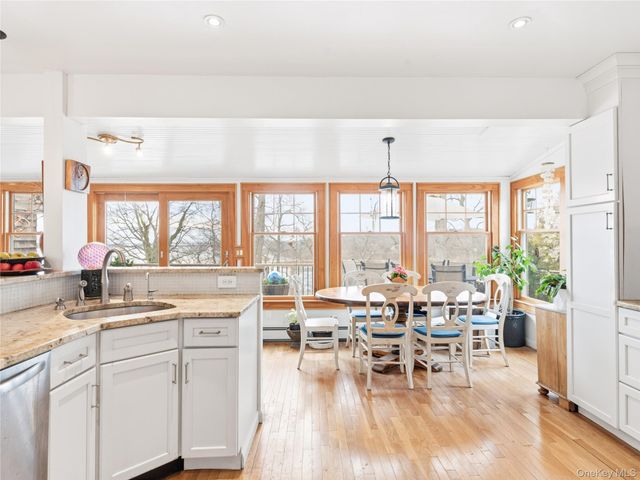 175 Taft Crescent, Centerport, NY 11721