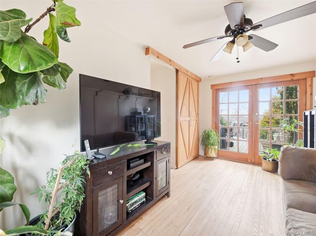 175 Taft Crescent, Centerport, NY 11721