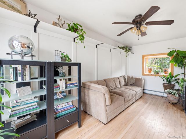 175 Taft Crescent, Centerport, NY 11721