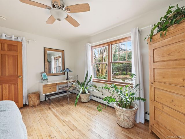 175 Taft Crescent, Centerport, NY 11721