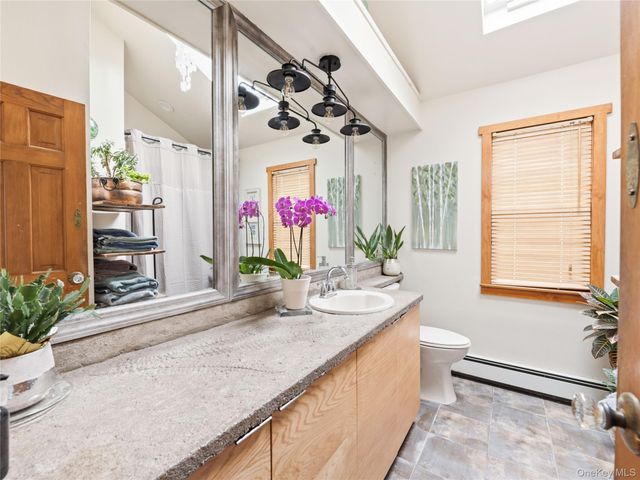 175 Taft Crescent, Centerport, NY 11721