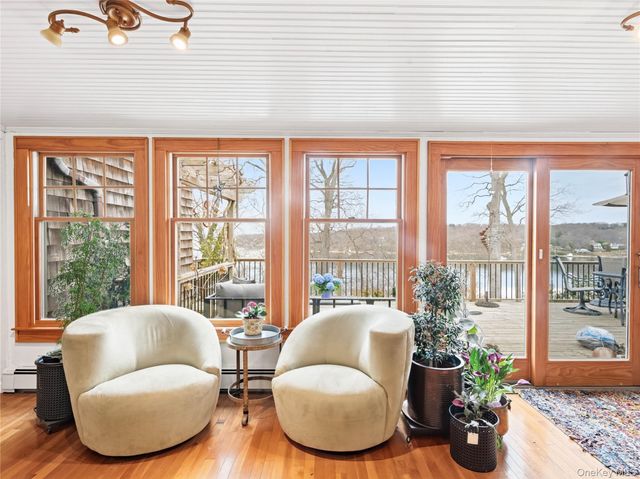 175 Taft Crescent, Centerport, NY 11721