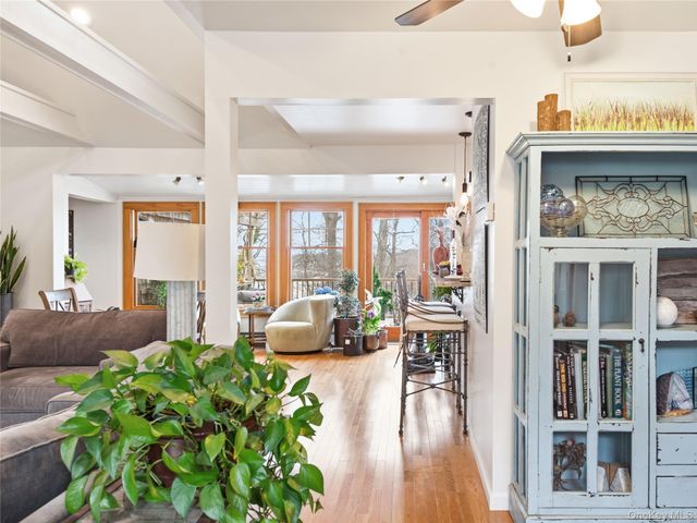 175 Taft Crescent, Centerport, NY 11721