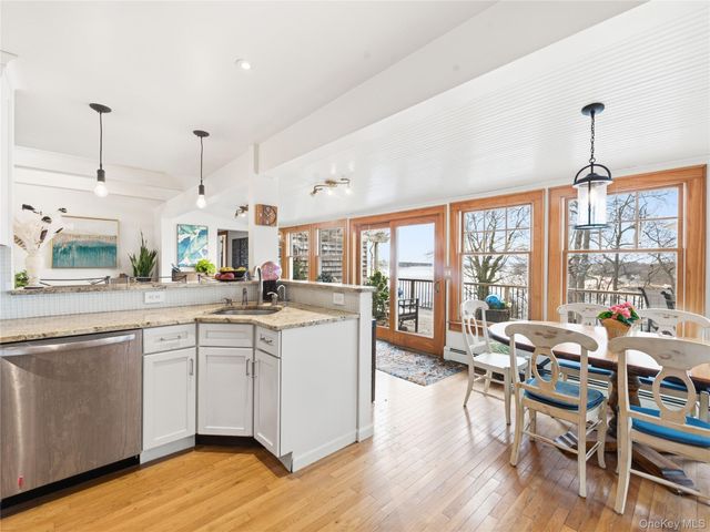 175 Taft Crescent, Centerport, NY 11721