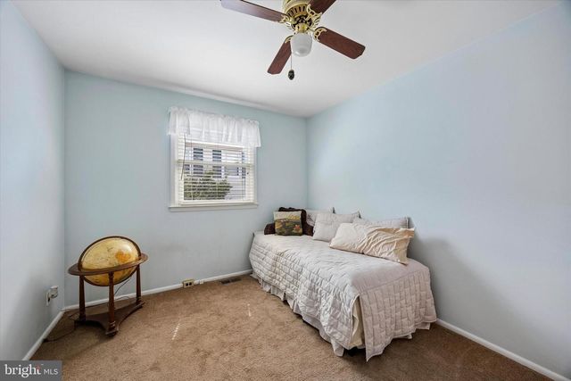 400-00 WOODHAVEN RD, Philadelphia, PA 19116