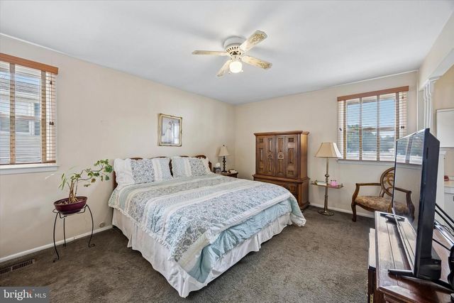 400-00 WOODHAVEN RD, Philadelphia, PA 19116