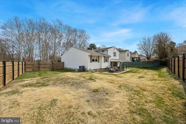 400-00 WOODHAVEN RD, Philadelphia, PA 19116