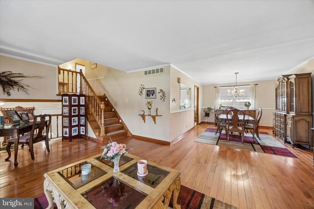 400-00 WOODHAVEN RD, Philadelphia, PA 19116