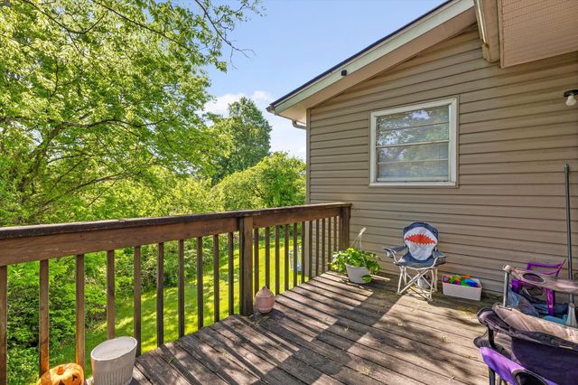 918 S Crest Road, Chattanooga, TN 37404