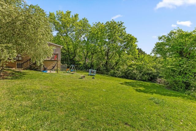 918 S Crest Road, Chattanooga, TN 37404