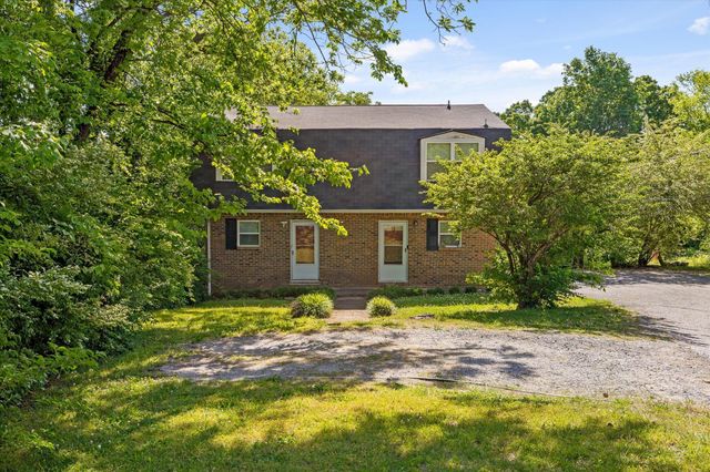 918 S Crest Road, Chattanooga, TN 37404