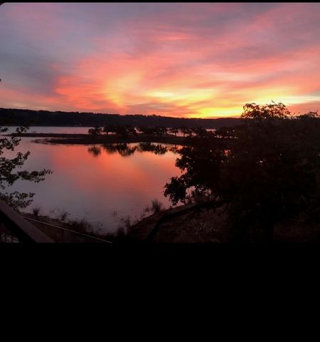 2217 Seabiscuit CV 105, Spicewood, TX 78669