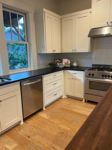 2217 Seabiscuit CV 105, Spicewood, TX 78669