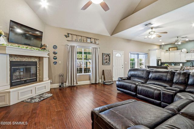 4631 Whispering Pines Court, Las Cruces, NM 88007