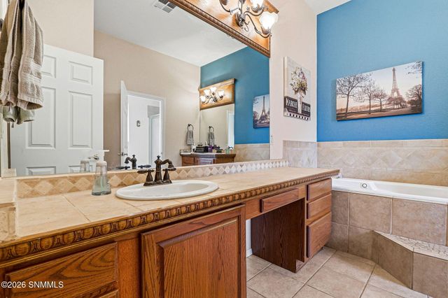 4631 Whispering Pines Court, Las Cruces, NM 88007