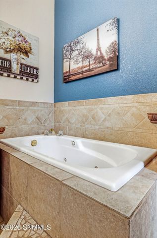 4631 Whispering Pines Court, Las Cruces, NM 88007