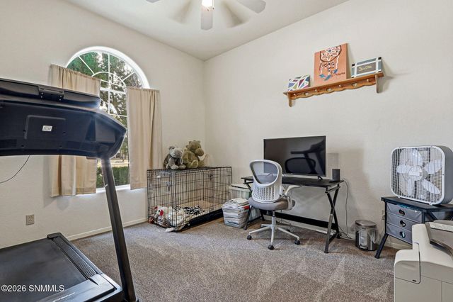 4631 Whispering Pines Court, Las Cruces, NM 88007