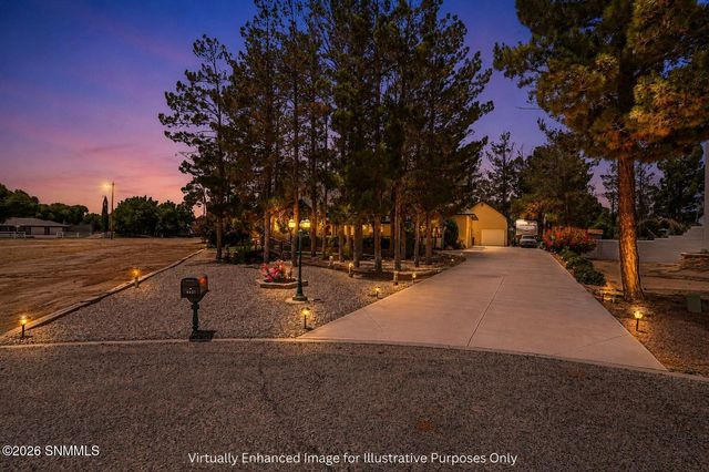 4631 Whispering Pines Court, Las Cruces, NM 88007