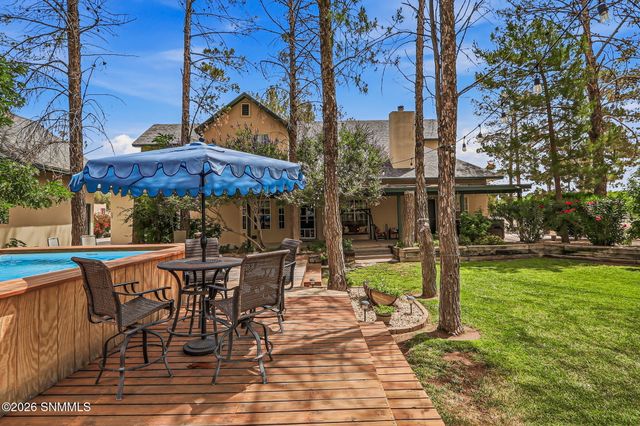 4631 Whispering Pines Court, Las Cruces, NM 88007