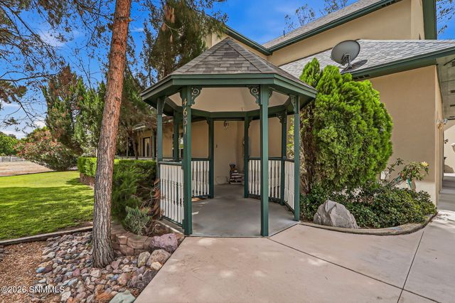 4631 Whispering Pines Court, Las Cruces, NM 88007