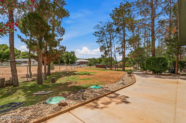 4631 Whispering Pines Court, Las Cruces, NM 88007