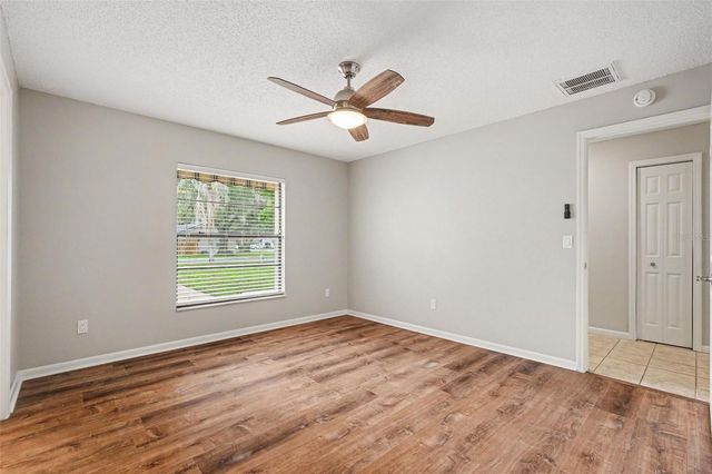 17703 CRANBROOK DRIVE, Lutz, FL 33549