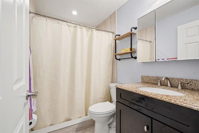 17703 CRANBROOK DRIVE, Lutz, FL 33549