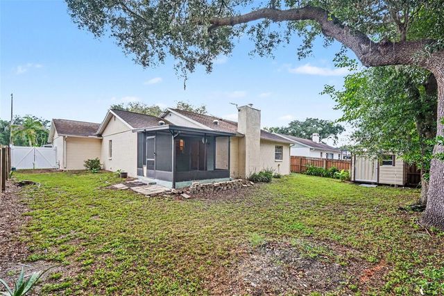 17703 CRANBROOK DRIVE, Lutz, FL 33549