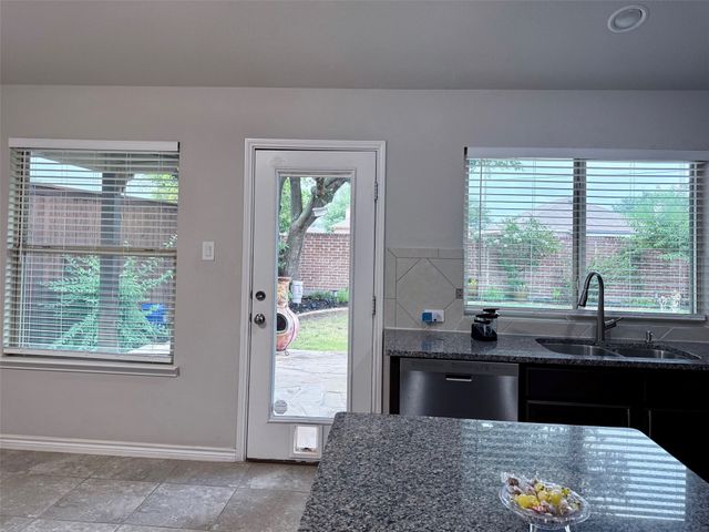 3728 Holly Brook Drive, Fort Worth, TX 76244