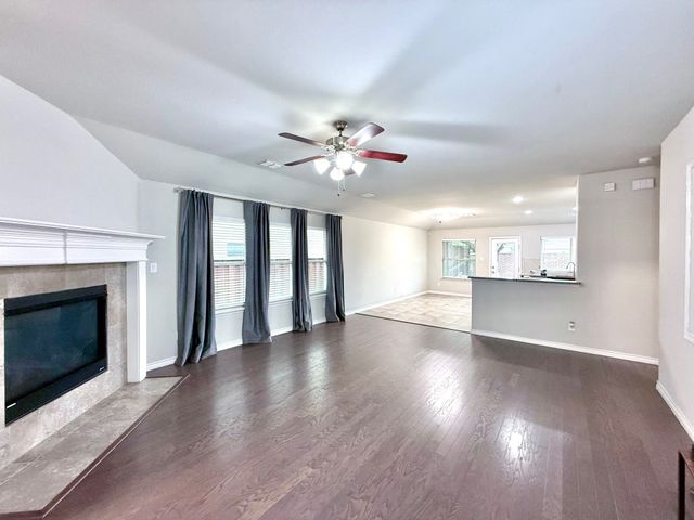 3728 Holly Brook Drive, Fort Worth, TX 76244