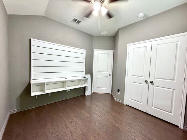 3728 Holly Brook Drive, Fort Worth, TX 76244