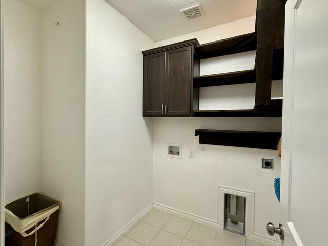 3728 Holly Brook Drive, Fort Worth, TX 76244