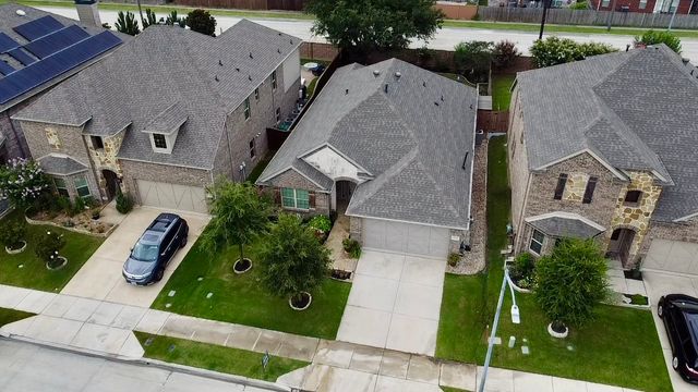 3728 Holly Brook Drive, Fort Worth, TX 76244