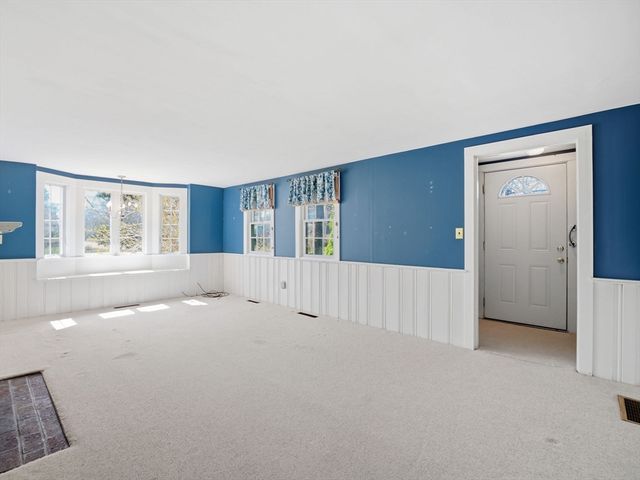 64 Ocean Ave, Yarmouth, MA 02664