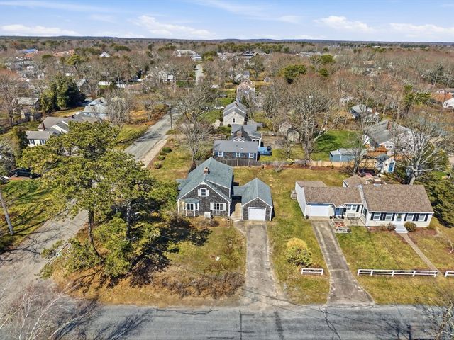 64 Ocean Ave, Yarmouth, MA 02664