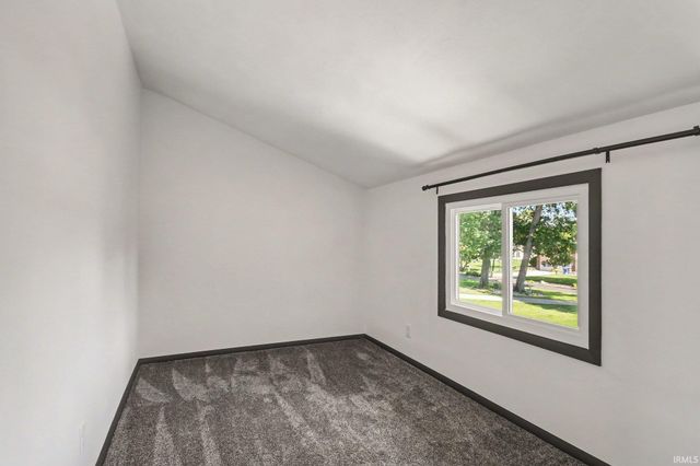 51081 Winding Waters Lane, Elkhart, IN 46514