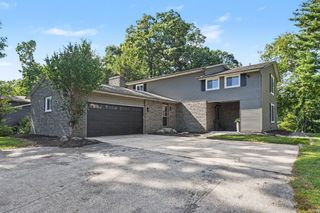 51081 Winding Waters Lane, Elkhart, IN 46514