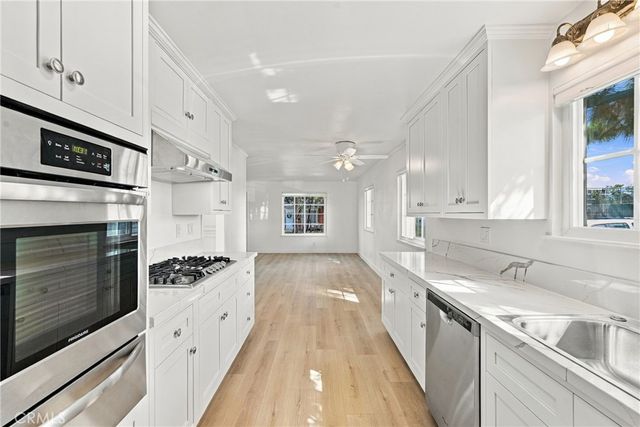 104 Yorktown, Costa Mesa, CA 92626