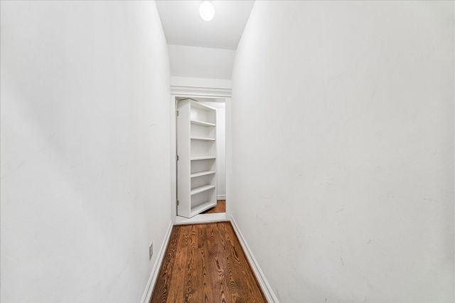 42 Patti Lynn Lane, Houston, TX 77024