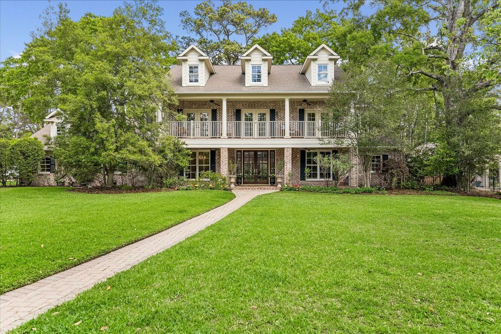 42 Patti Lynn Lane, Houston, TX 77024