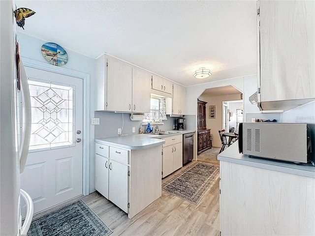 665 54TH STREET S 133, Gulfport, FL 33707