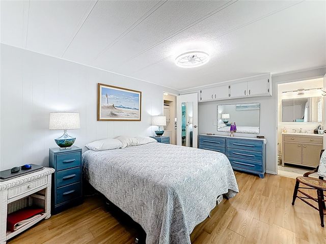 665 54TH STREET S 133, Gulfport, FL 33707