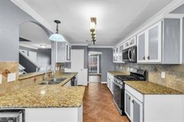 10406 Pine Meadows Boulevard, Baytown, TX 77523