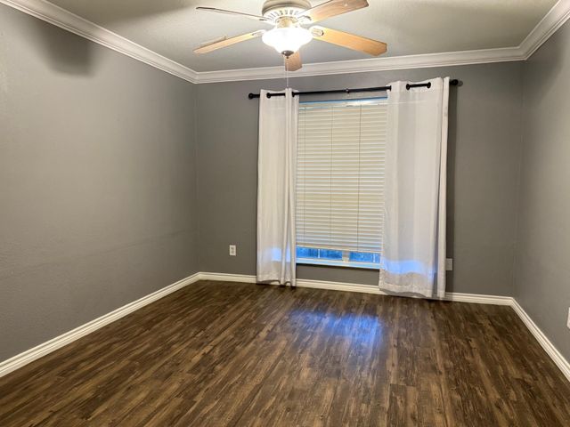 10406 Pine Meadows Boulevard, Baytown, TX 77523