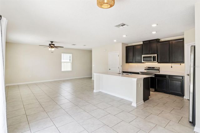 310 CITRUS POINTE DRIVE, Davenport, FL 33837