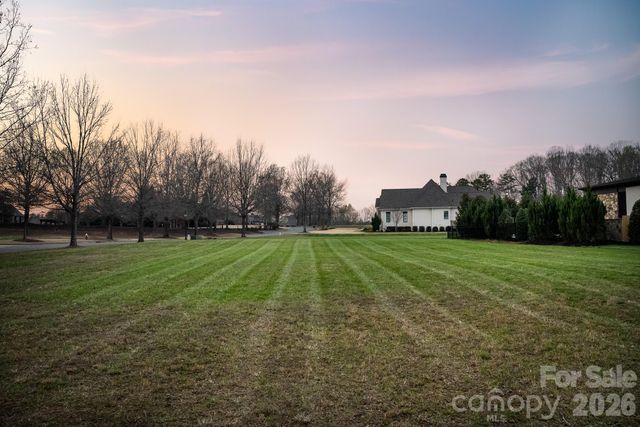 330 Skyecroft Way, Waxhaw, NC 28173