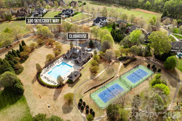 330 Skyecroft Way, Waxhaw, NC 28173
