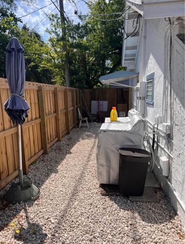 51 SW 13TH Street, Dania Beach, FL 33004